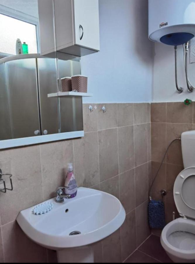 Apartment Holiday Lake - Piva 2022 普卢日内 外观 照片